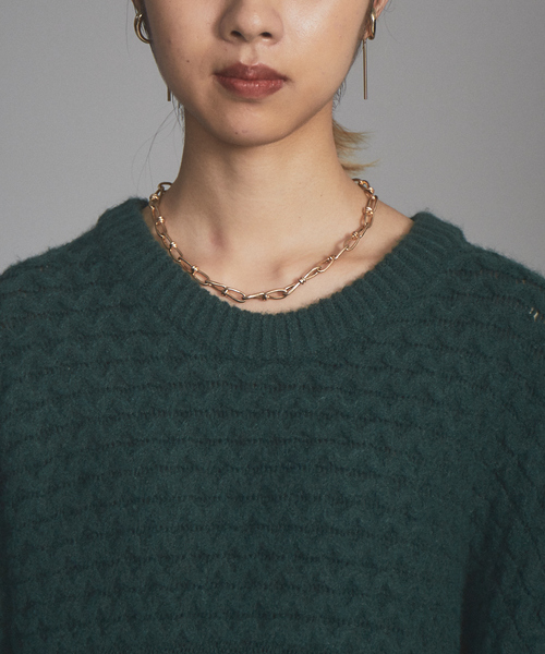 NOMINE（ノミネ）の「【展開店舗限定】オーバーサイズケーブルニット（ニット/セーター・レディース・グリーン/アイボリー/マスタード・フリー）」の13枚目の写真