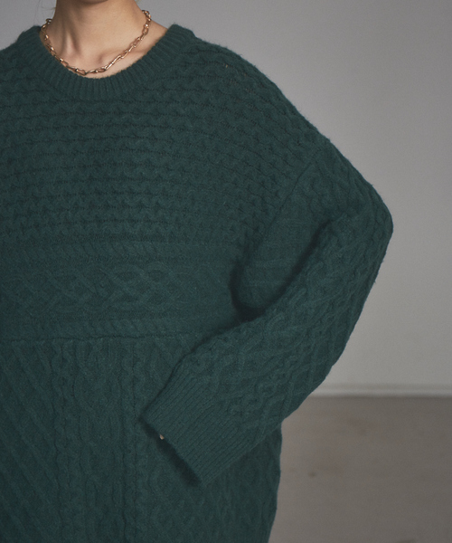 NOMINE（ノミネ）の「【展開店舗限定】オーバーサイズケーブルニット（ニット/セーター・レディース・グリーン/アイボリー/マスタード・フリー）」の14枚目の写真