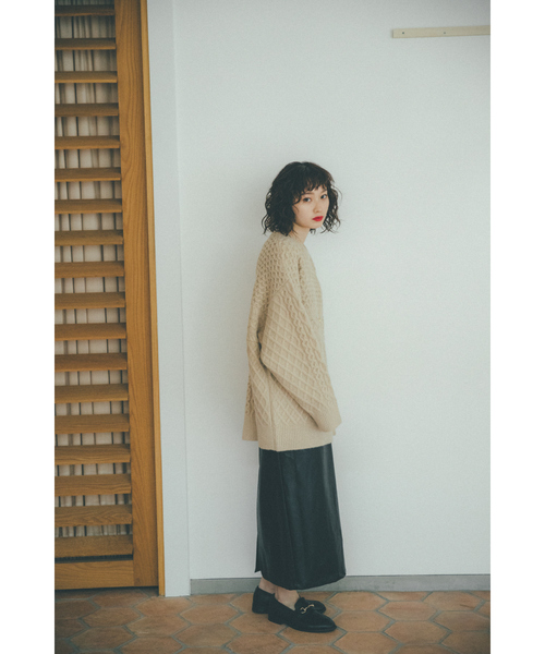 NOMINE（ノミネ）の「【展開店舗限定】オーバーサイズケーブルニット（ニット/セーター・レディース・グリーン/アイボリー/マスタード・フリー）」の19枚目の写真