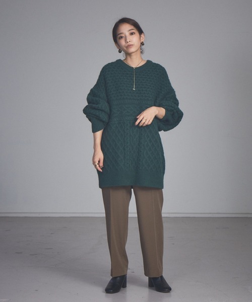 NOMINE（ノミネ）の「【展開店舗限定】オーバーサイズケーブルニット（ニット/セーター・レディース・グリーン/アイボリー/マスタード・フリー）」の6枚目の写真