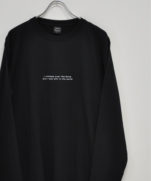 TRAP/U (トラップユー)の「メッセージプリント コットン ロング Tシャツ(Tシャツ/カットソー・メンズ・ホワイト/ブラック/カーキ・L/M)」の3枚目の写真