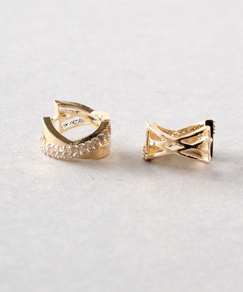 Manon's Selection（マノンズセレクション）の「クロスラインフープピアス（ピアス（両耳用）・レディース・シルバー/ゴールド・ONE SIZE）」の8枚目の写真