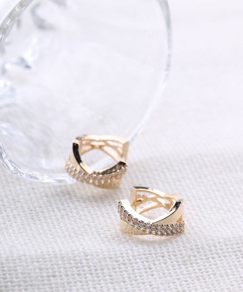 Manon's Selection（マノンズセレクション）の「クロスラインフープピアス（ピアス（両耳用）・レディース・シルバー/ゴールド・ONE SIZE）」の9枚目の写真