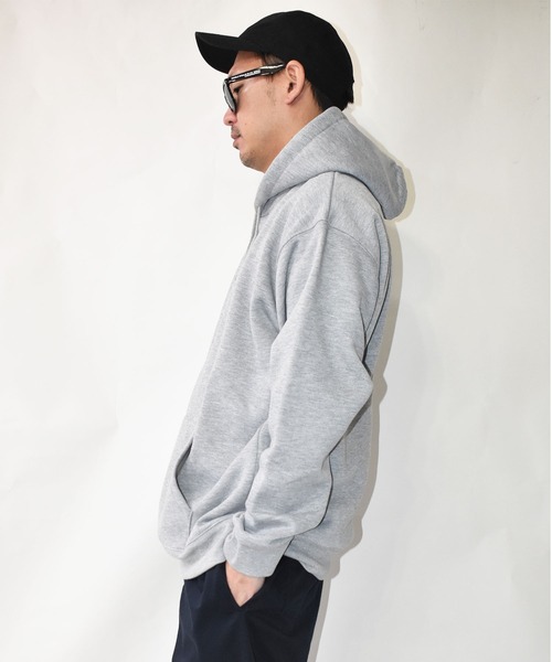 DOUBLE STEAL（ダブルスティール）の「Tagging Square Logo 裏起毛パーカー（パーカー・メンズ・ブラック/トップグレー・MEDIUM/LARGE/X-LARGE）」の11枚目の写真