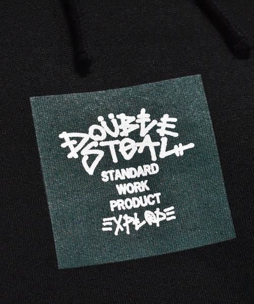 DOUBLE STEAL（ダブルスティール）の「Tagging Square Logo 裏起毛パーカー（パーカー・メンズ・ブラック/トップグレー・MEDIUM/LARGE/X-LARGE）」の7枚目の写真