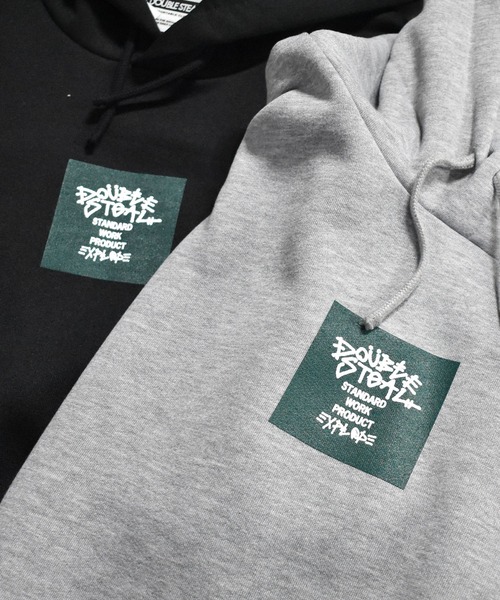 DOUBLE STEAL（ダブルスティール）の「Tagging Square Logo 裏起毛パーカー（パーカー・メンズ・ブラック/トップグレー・MEDIUM/LARGE/X-LARGE）」の8枚目の写真