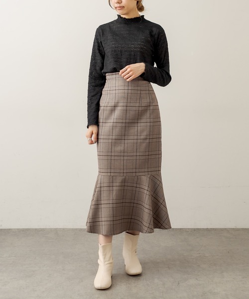 OLIVE des OLIVE（オリーブデオリーブ）の「メロウハイネックプルオーバー（Tシャツ/カットソー・レディース・ブラック/オフホワイト/ブルー/スミクロ・FREE）」の10枚目の写真