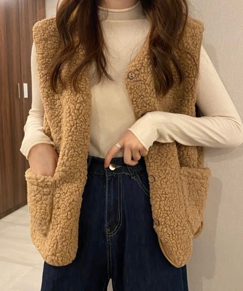 by muni:r（バイ ムニール）の「ラブリーボアベスト（テーラードジャケット・レディース・ホワイト/ベージュ/ブラウン/ピンク/クリーム・FREE）」の10枚目の写真