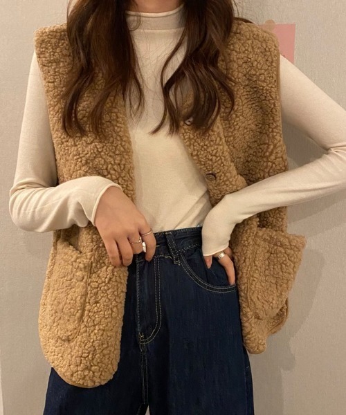 by muni:r（バイ ムニール）の「ラブリーボアベスト（テーラードジャケット・レディース・ホワイト/ベージュ/ブラウン/ピンク/クリーム・FREE）」の15枚目の写真