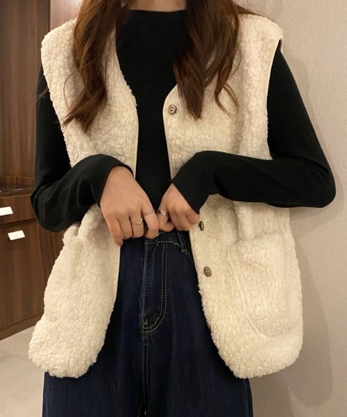 by muni:r（バイ ムニール）の「ラブリーボアベスト（テーラードジャケット・レディース・ホワイト/ベージュ/ブラウン/ピンク/クリーム・FREE）」の21枚目の写真