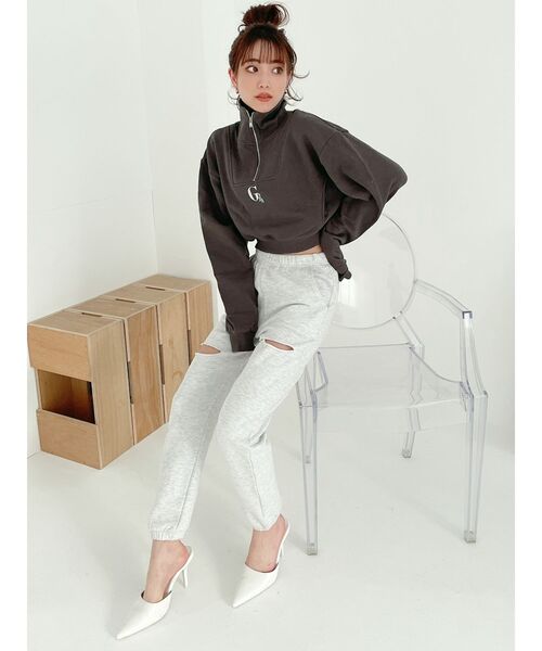 GYDA（ジェイダ）の「ダブルクラッシュスウェットパンツ（その他パンツ・レディース・ライトグレー/チャコールグレー・FREE）」の6枚目の写真