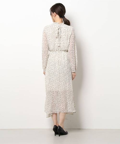 Cham.（チャム）の「花柄ワンピース（ワンピース・レディース・ベージュ・FREE）」の7枚目の写真