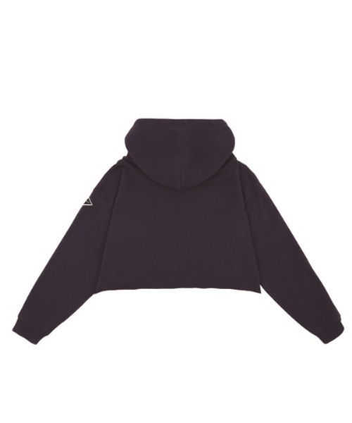 13MONTH（サーティーンマンス）の「【13month 】ロゴワッペン　クロップフーディ（パーカー・レディース・アイボリー/ネイビー・MEDIUM/LARGE）」の8枚目の写真