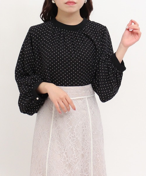 ASTORIA ODIER(アストリアオディール)の「2wayスリーブドット柄ブラウス(シャツ/ブラウス・レディース・ホワイト/ブラック・MEDIUM)」の11枚目の写真