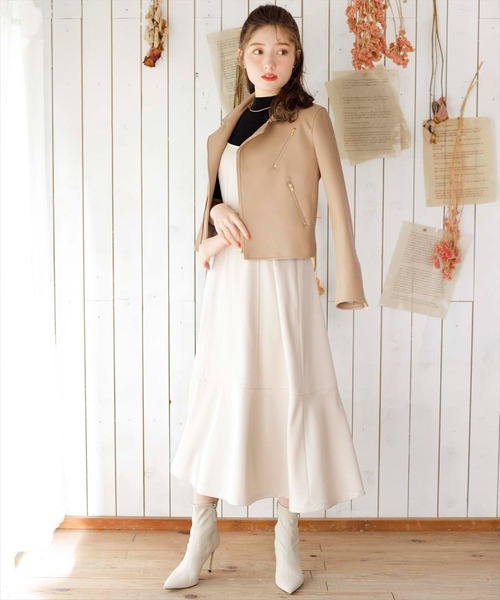 SWINGLE（スウィングル）の「エコレザーライダースジャケット（ライダースジャケット・レディース・ベージュ/カーキ/ブラック・SMALL/MEDIUM）」の15枚目の写真