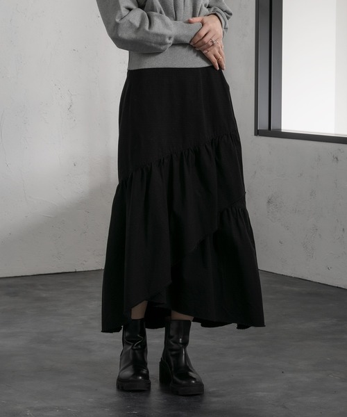 Ezick（エジック）の「イレギュラーティアードスカート（スカート・レディース・ホワイト/ブラック/オリーブ・FREE）」の3枚目の写真