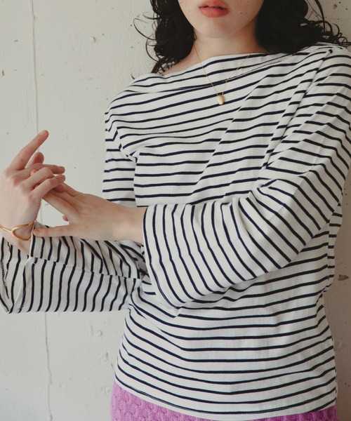 Kari & lili（カウリアンドリィリィ）の「boat neck border ct（Tシャツ/カットソー・レディース・ブラック/ホワイト・FREE）」の12枚目の写真