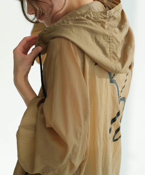 Arnold Palmer（アーノルドパーマー）の「＜ARNIE ARNOLD PALMER/アーニーアーノルドパーマー＞はっ水シアーマウンテンパーカー（マウンテンパーカー・レディース・ピンクベージュ/ベージュ・L/LL/M）」の6枚目の写真