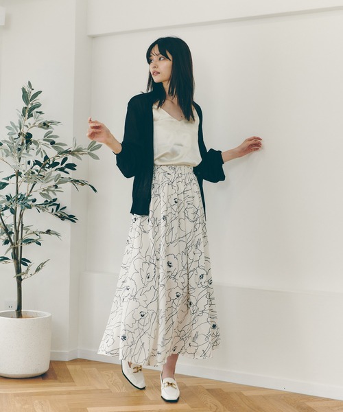 Lamoa（ラモア）の「Lamoa/パフスリーブ Vネック シアーカーディガン（カーディガン/ボレロ・レディース・ブラック/グリーン/グレー・FREE）」の7枚目の写真