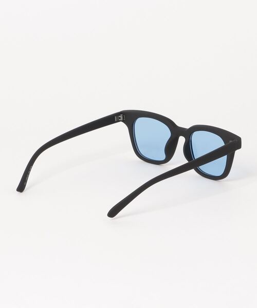 ANCHOR（アンカー）の「スクエアフレーム ブラックラバーサングラス（サングラス・メンズ・ブラック×グレー/ブラック×ブルー/ブラック×ベージュ・FREE）」の5枚目の写真