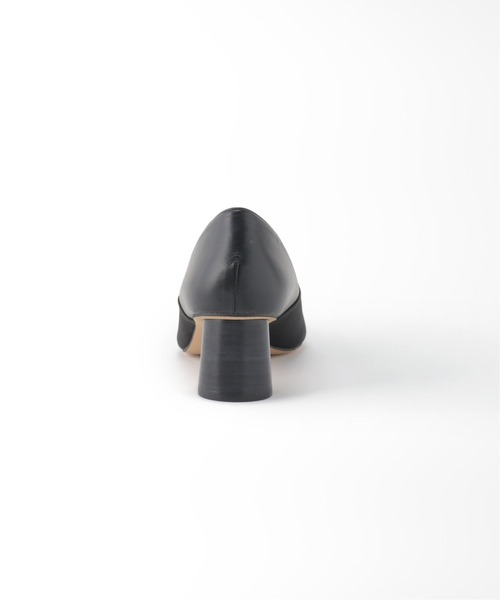 LE TALON（ルタロン）の「5.5cmシリンダーヒールパンプス（パンプス・レディース・アイボリー/ブラック×ブラック/キャメル・22.5cm/23cm/24cm/23.5cm/24.5cm/25cm/22cm）」の8枚目の写真