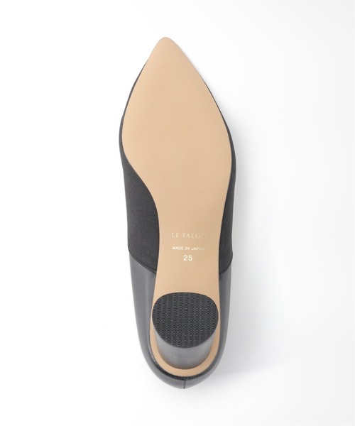 LE TALON（ルタロン）の「5.5cmシリンダーヒールパンプス（パンプス・レディース・アイボリー/ブラック×ブラック/キャメル・22.5cm/23cm/24cm/23.5cm/24.5cm/25cm/22cm）」の13枚目の写真