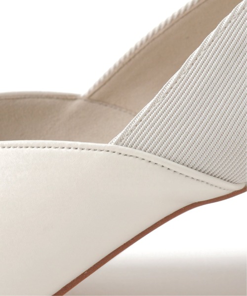 LE TALON（ルタロン）の「5.5cmシリンダーヒールパンプス（パンプス・レディース・アイボリー/ブラック×ブラック/キャメル・22.5cm/23cm/24cm/23.5cm/24.5cm/25cm/22cm）」の10枚目の写真