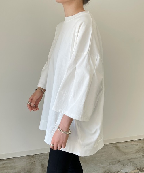 y/m by MIHO（イムバイミホ）の「ビッグシルエットTシャツ（Tシャツ/カットソー・レディース・ブラック/ホワイト・FREE）」の7枚目の写真