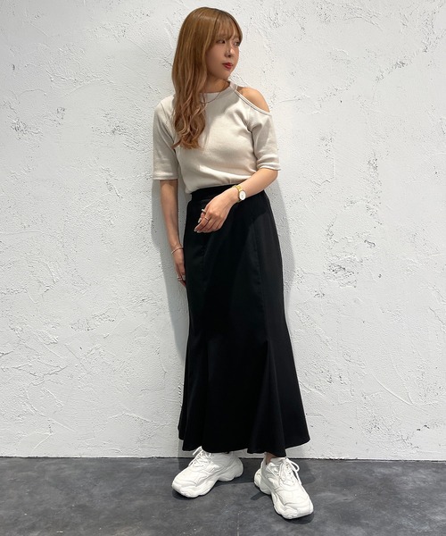 apres jour mignon(アプレジュールミニョン)の「デザインリブトップス【ZOZOTOWN限定アイテム】(Tシャツ/カットソー・レディース・ブラック/グリーン/アイボリー・フリー/X-LARGE)」の8枚目の写真