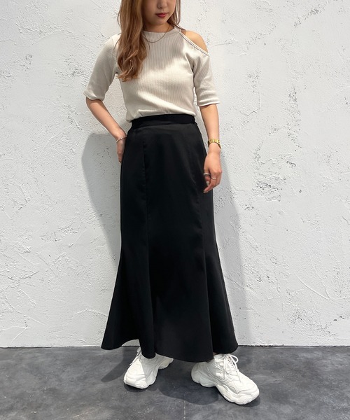 apres jour mignon(アプレジュールミニョン)の「デザインリブトップス【ZOZOTOWN限定アイテム】(Tシャツ/カットソー・レディース・ブラック/グリーン/アイボリー・フリー/X-LARGE)」の9枚目の写真