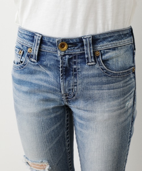 RODEO CROWNS WIDE BOWL（ロデオクラウンズワイドボウル）の「ADDICTIVE JF クラッシュTYPE2スキニー L（デニムパンツ・レディース・ライトブルー/ダークブルー・24inch/25inch/26inch/27inch/23inch）」の11枚目の写真