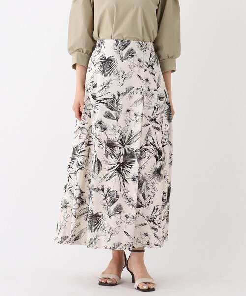 OPAQUE.CLIP（オペークドットクリップ）の「◆ボタニカルプリント フレアスカート（スカート・レディース・チャコール/ベージュ系その他3・40/38/36）」の10枚目の写真