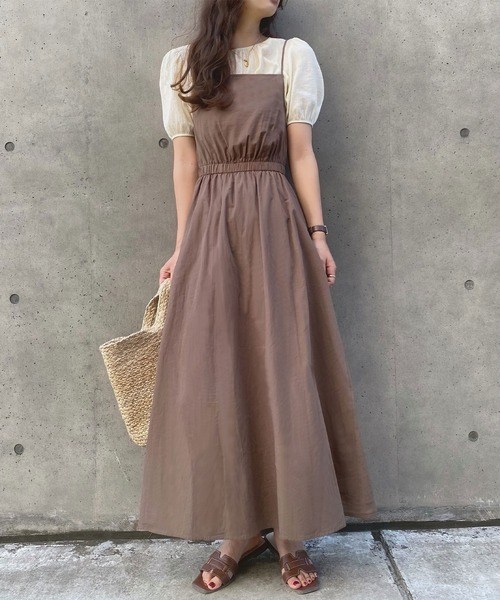 LAUIR（ラウアー）の「フレアキャミマキシ丈ワンピース（ワンピース・レディース・ブラック/ブラウン/アイボリー/カーキ/マスタード・MEDIUM/LARGE/X-LARGE/SMALL）」の12枚目の写真