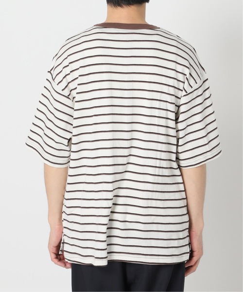 MILLER（ミラー）の「【MILLER / ミラー】417別注 リラックス ボーダーTシャツ（Tシャツ/カットソー・メンズ・ホワイト/ブラウン/ブルー/グリーン・MEDIUM/LARGE/X-LARGE）」の22枚目の写真