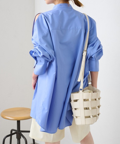 COLONY 2139（コロニートゥーワンスリーナイン）の「WEB・一部店舗限定 / タイプライターショルダースリットシャツ（シャツ/ブラウス・レディース・ホワイト/ピンク/ブルー・FREE）」の6枚目の写真