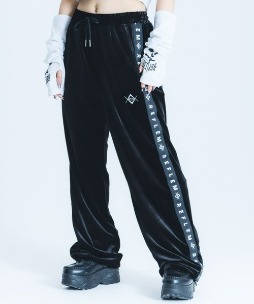 『REFLEM/レフレム』ロゴテープベロアジャージパンツ REFLEM/レフレム』ロゴテープベロアジャージパンツ
