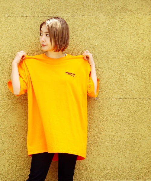 hardcover(ハードカバー)の「hardcover /bag in the day 刺繍TEE(Tシャツ/カットソー・レディース・オレンジ・FREE)」の1枚目の写真