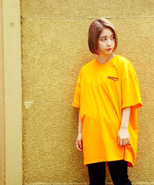 hardcover(ハードカバー)の「hardcover /bag in the day 刺繍TEE(Tシャツ/カットソー・レディース・オレンジ・FREE)」の6枚目の写真