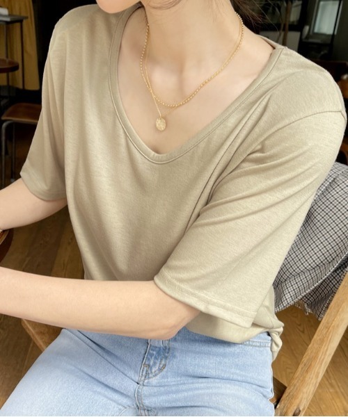 NANING9(ナンニング)の「NANING9 無地UネックTシャツ(Tシャツ/カットソー・レディース・ブラック/カーキ/アイボリー・LARGE/FREE)」の7枚目の写真