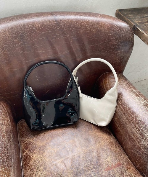 HALEY PESCA（ヘーリーペスカ）の「HALEY PESCA/スクエア コンパクトハンドバッグ（ハンドバッグ・レディース・ホワイト/ブラック/ブルー/ピンク/レッド・FREE）」の13枚目の写真