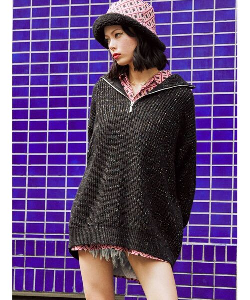 jouetie（ジュエティ）の「ルーズハーフZIPニット（ニット/セーター・レディース・ブラック/パープル/イエロー・MEDIUM）」の4枚目の写真