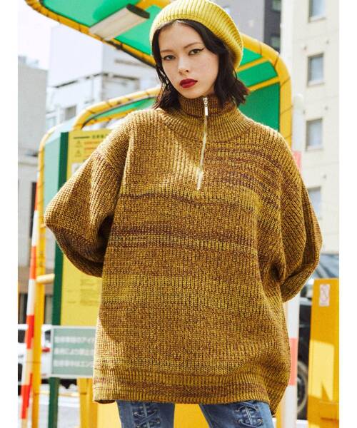 jouetie（ジュエティ）の「ルーズハーフZIPニット（ニット/セーター・レディース・ブラック/パープル/イエロー・MEDIUM）」の13枚目の写真