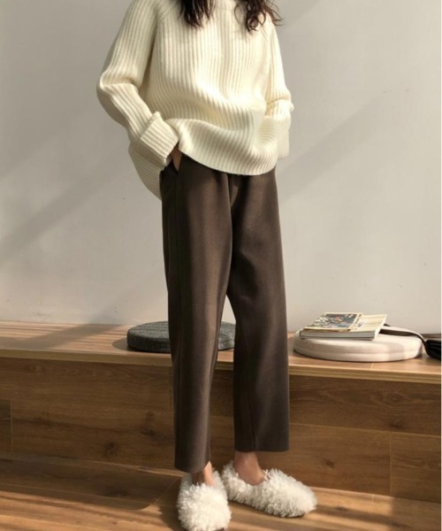 CLEA（クレア）の「コーデュロイテーパードイージーパンツ（その他パンツ・レディース・アイボリー/ブラック/ブラウン・FREE）」の8枚目の写真