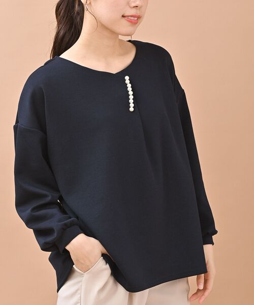 rps(アールピーエス)の「パール使いダンボールカットプルオーバー(Tシャツ/カットソー・レディース・ネイビー/アイボリー・フリー)」の2枚目の写真