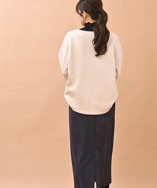 rps(アールピーエス)の「パール使いダンボールカットプルオーバー(Tシャツ/カットソー・レディース・ネイビー/アイボリー・フリー)」の20枚目の写真
