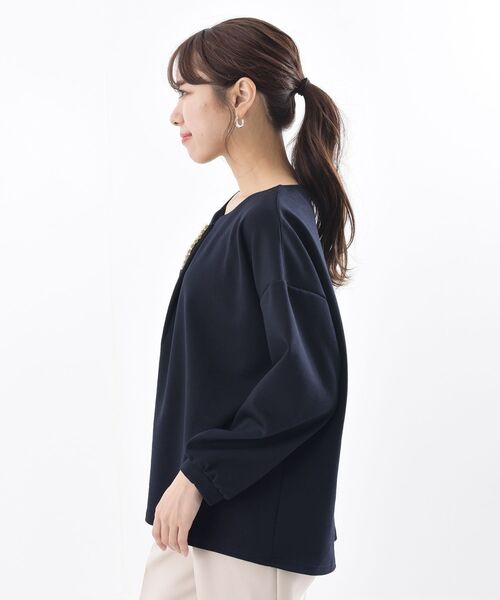 rps(アールピーエス)の「パール使いダンボールカットプルオーバー(Tシャツ/カットソー・レディース・ネイビー/アイボリー・フリー)」の13枚目の写真