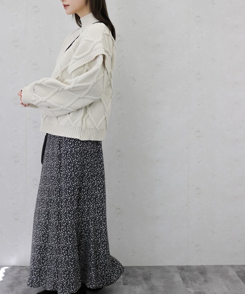 Per sist ence(パーシエンス)の「Per sist ence/パーシエンス ケーブル編みプルオーバー(ニット/セーター・レディース・ピンク/オレンジ/ブラック/イエロー/グリーン/アイボリー/ブルー・FREE)」の13枚目の写真