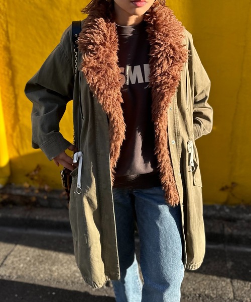 mi via loca（ミヴィアロカ）の「衿付きフェイクファーボリュームベスト（ベスト・レディース・アイボリー/ブラウン/ライトグリーン/ブルー・FREE）」の22枚目の写真