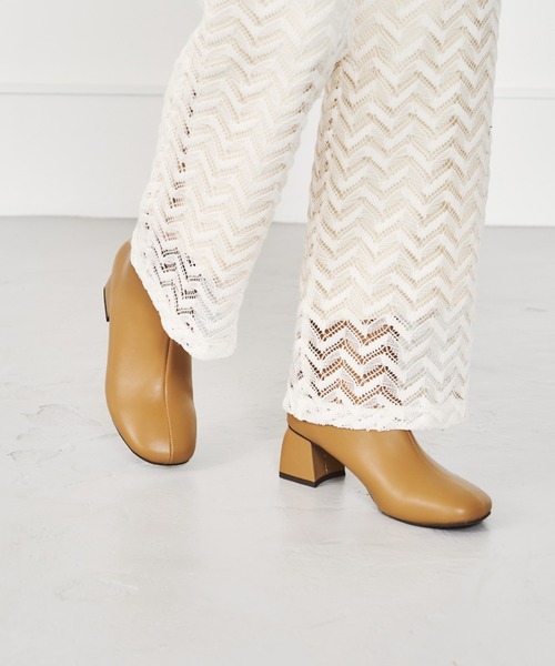 WA ORiental TRaffic（ダブルエーオリエンタルトラフィック）の「ラウンドトゥ変形ヒールブーツ 22407（ブーツ・レディース・ブラウン/ベージュ/ブラック・S/M/L/LL/3L/SS）」の14枚目の写真