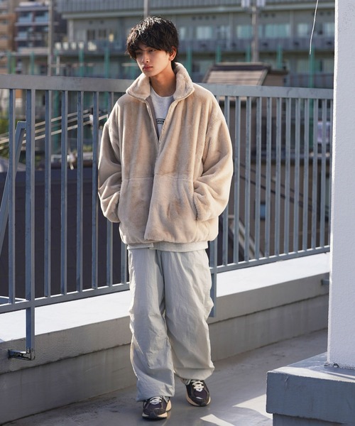 re_k by JUNRED(レクバイジュンレッド)の「re_k by JUNRED / ルーズスタンドカラーファーブルゾン(その他アウター・メンズ・ブラウン/ブラック/ベージュ・S/M/L)」の15枚目の写真